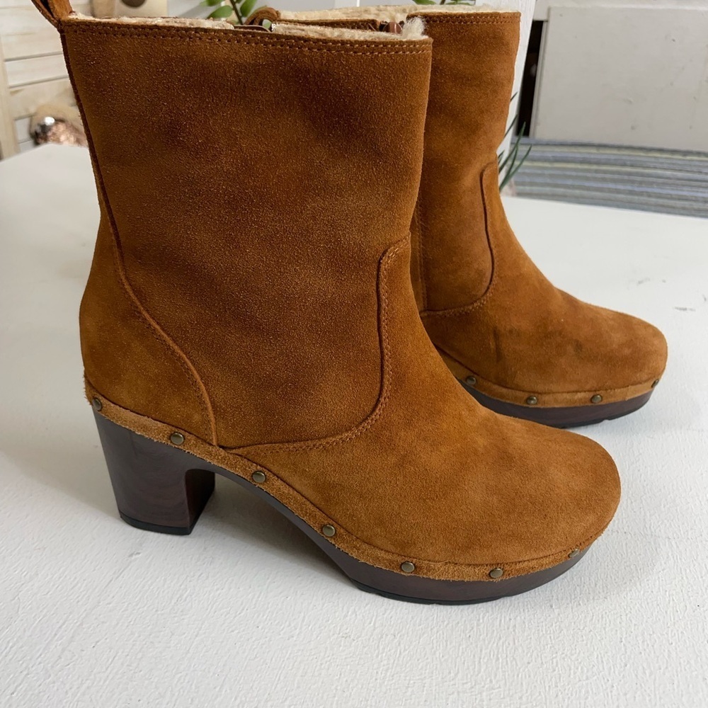 Clarks Tan Suede Mules with Block Heel